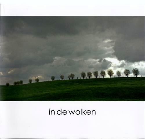 Kaft van In de wolken
